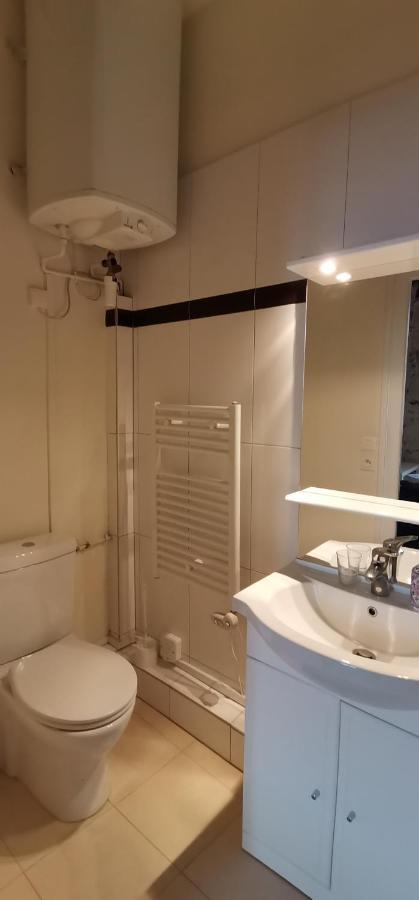 Appartement Evasion autour de poutres et pierres plein centre à Orléans Extérieur photo